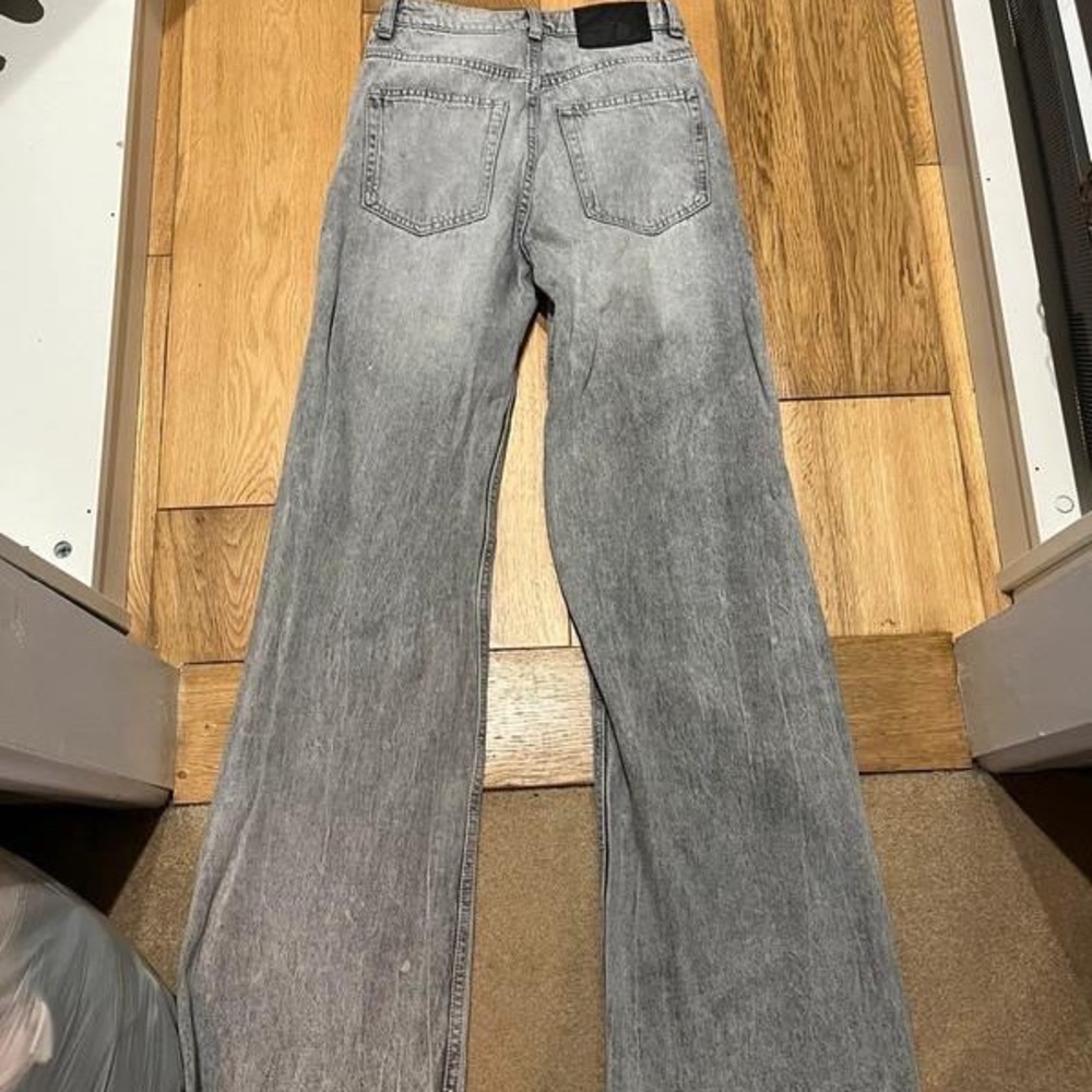 H&m grey straight leg jeans